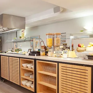 Artiem Apartment